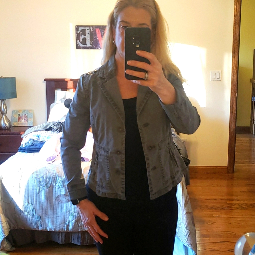 Light weight jacket - Picture 8 of 9